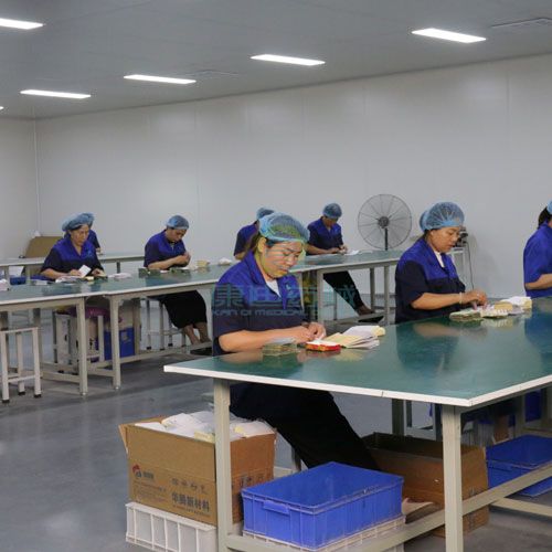 夏季三伏貼市場大變局：代工廠如何重塑渠道生態(tài)？